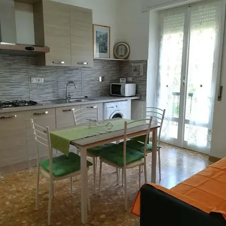 Calliope Casa Vacanze فندق لا سبيتسْيا